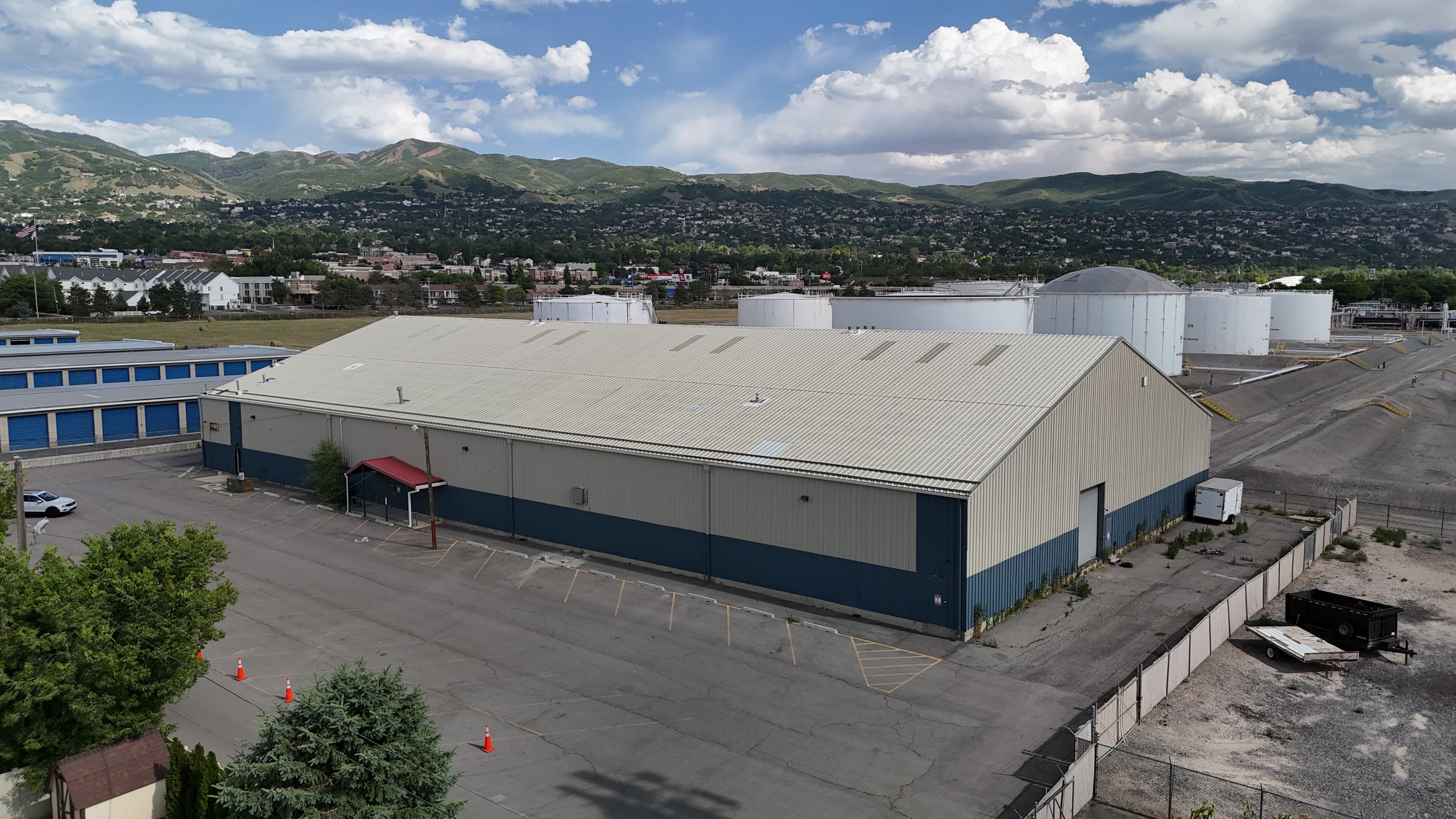 Heavy Power Warehouse: 2250 S 850 W (For Sale)
