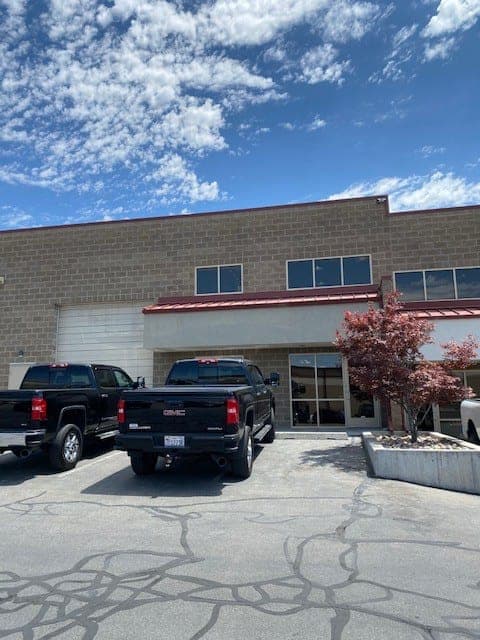 Office/Warehouse Condo: 6537 Cottonwood St